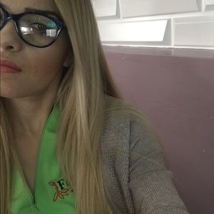 Meet your Posher, Aileen